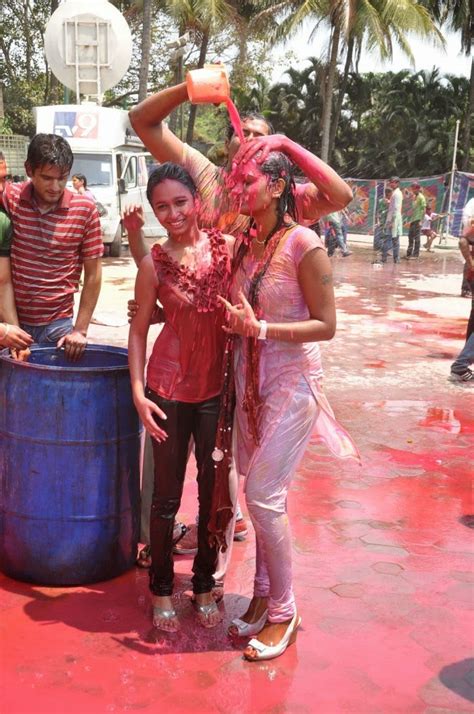 holi fucking|Celebrating holi with sexy desi bhabhi